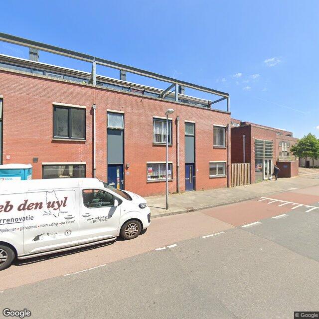 Homerr punt DHL Buurtpunt ViaTim & A en B in Utrecht