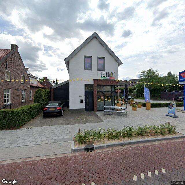 Homerr punt Electro World Someren in Someren