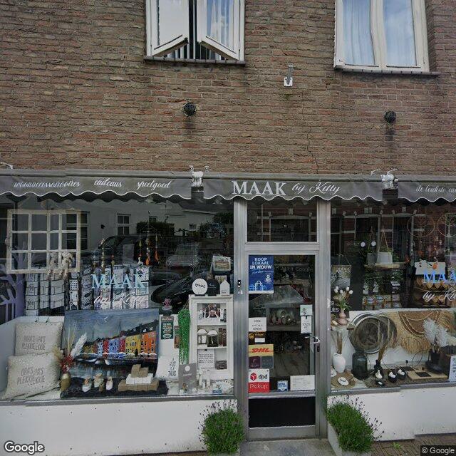 Homerr punt MAAK bij Kitty in Wouw
