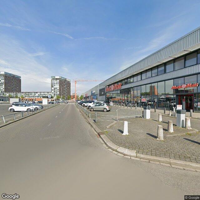 Homerr punt Pakketautomaat MediaMarkt Sntplein in Groningen
