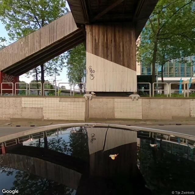 Homerr punt Pakketautomaat Shell Mobility Hub in Rotterdam