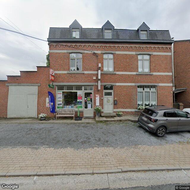 Homerr punt Librairie Laval Claire in Aye