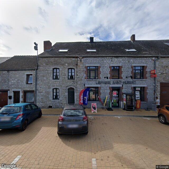 Homerr punt Librairie Saint Hubert  in Pesche