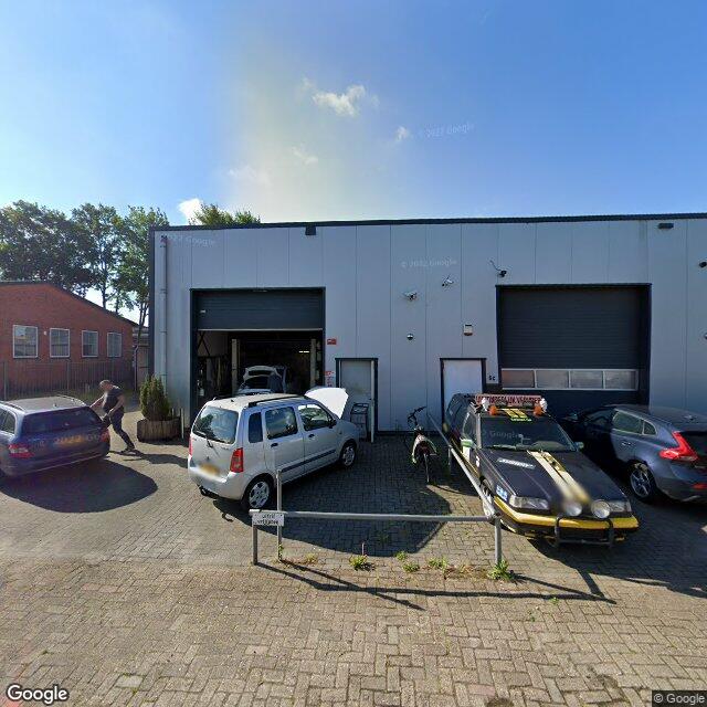 Homerr punt Smit Auto's Assen in Assen
