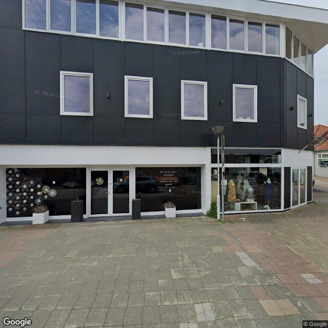 Homerr punt Pakketautomaat in AXEL