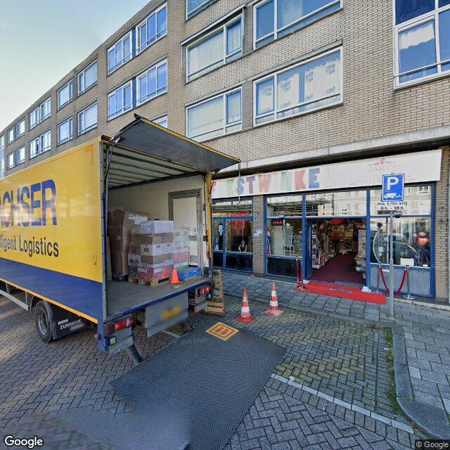 Homerr punt Party Shop 010 in ROTTERDAM